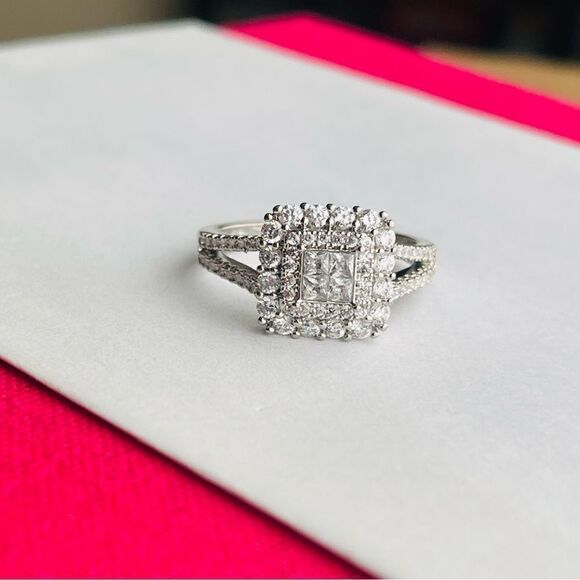 925 Silver Ring Prong set Square Cut Size 9 - Picture 4 of 7